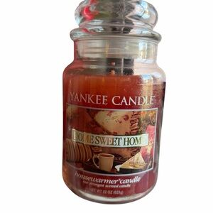 Yankee Candle Home Sweet Home 22oz Housewarmer Jar Candle Discontinued Scent